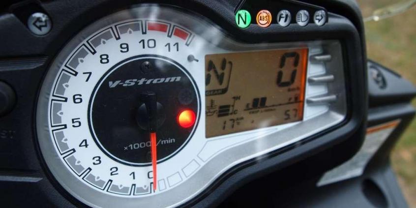 Typ uniwersalny - Suzuki V-Strom 650 ABS