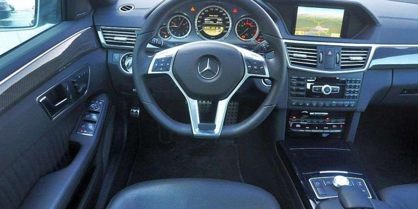 E500 4Matic - demon w przebraniu Mercedesa?