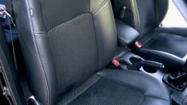 Mitsubishi Outlander Turbo - fotel pasażera, widok z przodu