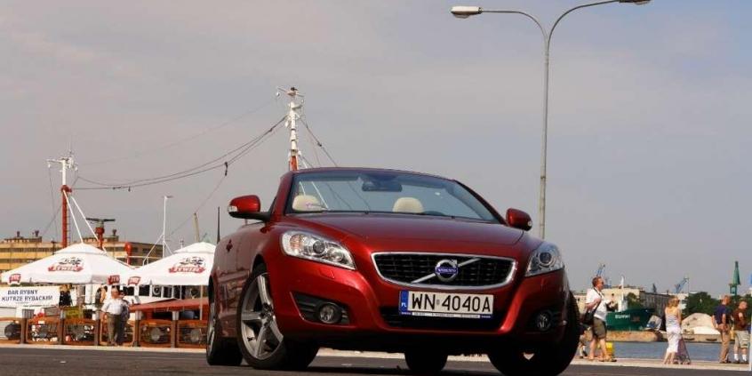 Bez kompleksów - Volvo C70 T5 Summum