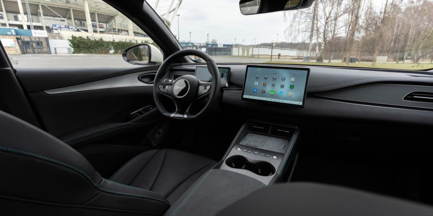 BYD Seal 6 DM-i Touring Comfort to całkiem niezły chiński Passat, ale bywa też męczący