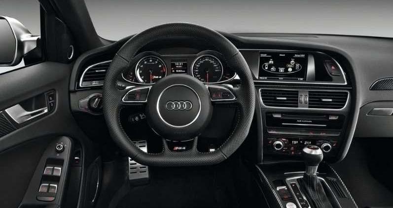 Audi RS4 Avant - rodzinny sportowiec