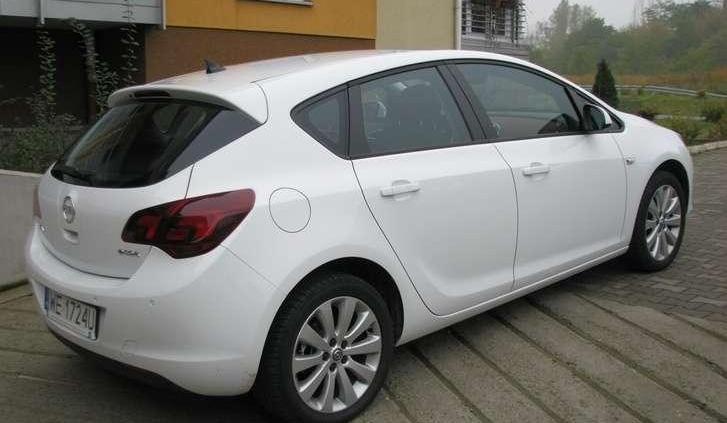 Astra EcoFlex - urodziwa i oszczędna