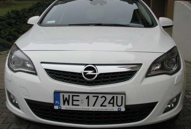 Astra EcoFlex - urodziwa i oszczędna