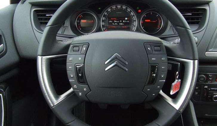 Citroen C5 2.0 HDi Exclusive - komfort i styl