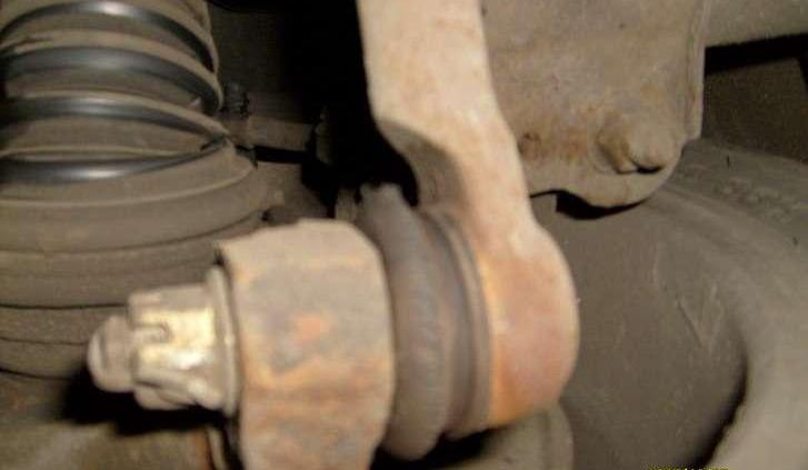 Opis techniczny Mazda 626