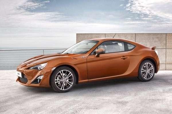 Toyota GT 86 - powrót emocji sprzed lat