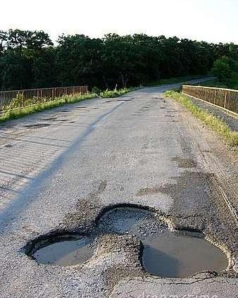 Duża dziura - duży kłopot...