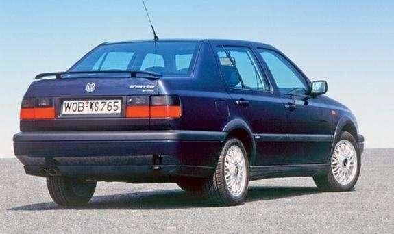 Volkswagen Vento - Golf z &amp;quot;zadkiem&amp;quot;