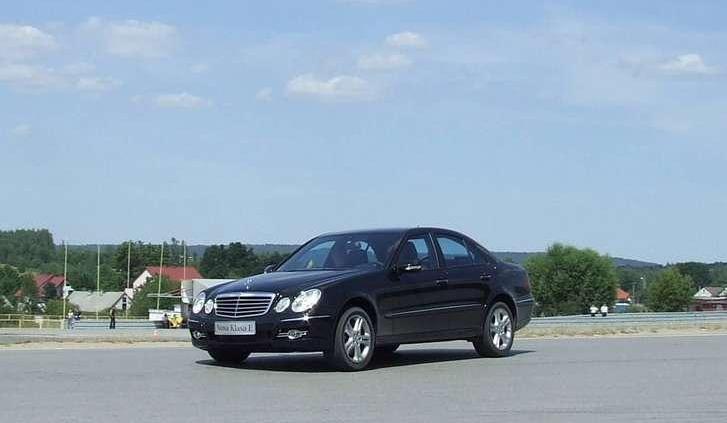 Nowa Klasa E - pierwsze jazdy na torze Kielce