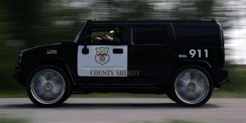 TOP 10 | Niezwykłe radiowozy