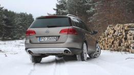Volkswagen Passat Alltrack - uniwersalne kombi