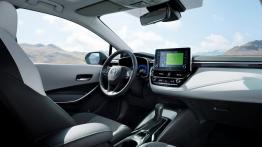 Toyota pokazała Corollę kombi