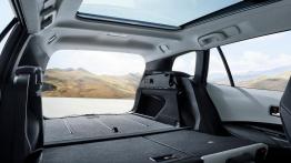 Toyota pokazała Corollę kombi