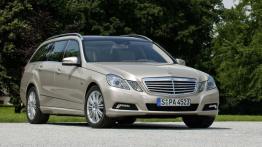 Mercedes E 250 CDI W212 kombi - widok z przodu