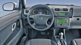 Skoda Fabia II Kombi - kokpit