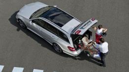 Mercedes Klasa E 63 AMG Kombi - widok z góry