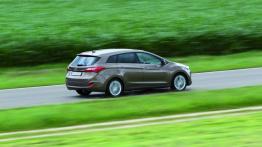 Hyundai i30 II kombi - prawy bok
