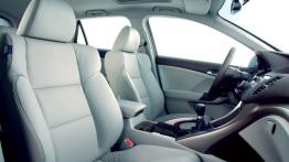 Honda Accord VIII Kombi - widok ogólny wnętrza z przodu