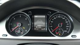 Volkswagen Passat Alltrack - uniwersalne kombi