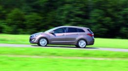 Hyundai i30 II kombi - lewy bok