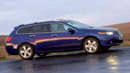 Honda Accord VIII Kombi - prawy bok