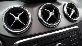 Mercedes CLA Shooting Brake - stylowe kombi