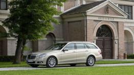 Mercedes E 250 CDI W212 kombi - lewy bok