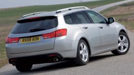 Honda Accord VIII Kombi - prawy bok