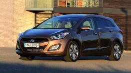 Hyundai i30 II kombi - lewy bok