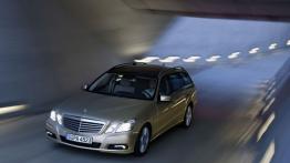 Mercedes E 250 CDI W212 kombi - widok z góry