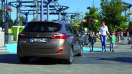 Hyundai i30 II kombi - widok z tyłu