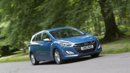 Hyundai i30 II kombi - widok z przodu