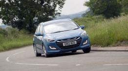 Hyundai i30 II kombi - widok z przodu