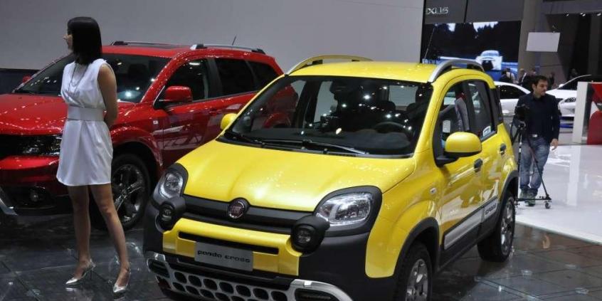 Fiat Panda oraz Freemont w wersji Cross - genewski debiut