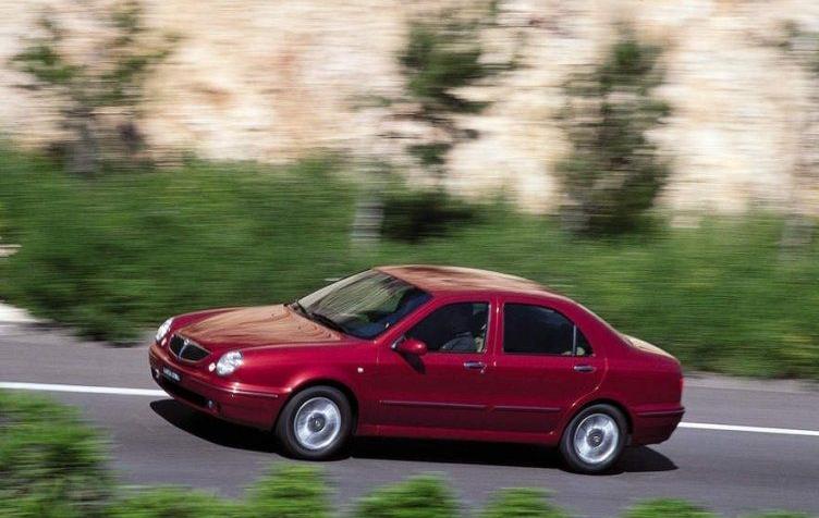 Lancia Lybra