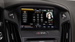 Ford Focus Electric - komputer pokładowy