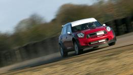 Mini Countryman WRC - przód - reflektory wyłączone