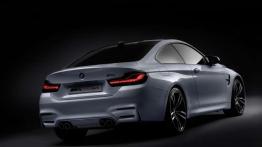 BMW M4 Concept Iconic Lights - świetlana przyszłość?