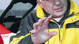 Lepiej uświadamiać, niż ganić!