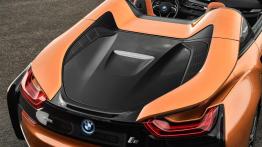 BMW i8 Roadster bez tajemnic