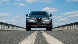 Alfa Romeo Stelvio kontra Porsche Macan – co wybrać?
