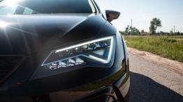Seat Leon Cupra R – czym różni się od „zwykłej” Cupry? I czy warto dopłacać?