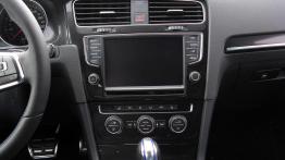 Volkswagen Golf GTE - moc dwóch serc