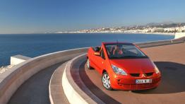Mitsubishi Colt CZC - widok z przodu