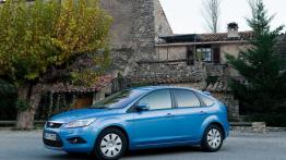 Ford Focus ECOnetic - lewy bok