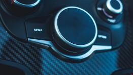 Alfa Romeo Giulia Quadrifoglio - włoska doskonałość 