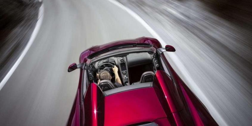 McLaren MP4-12C Spider - brytyjski dżentelmen na sterydach