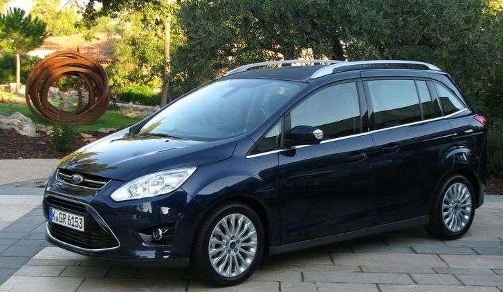 Dwa oblicza rodzinnego vana