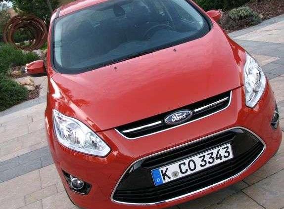 Dwa oblicza rodzinnego vana